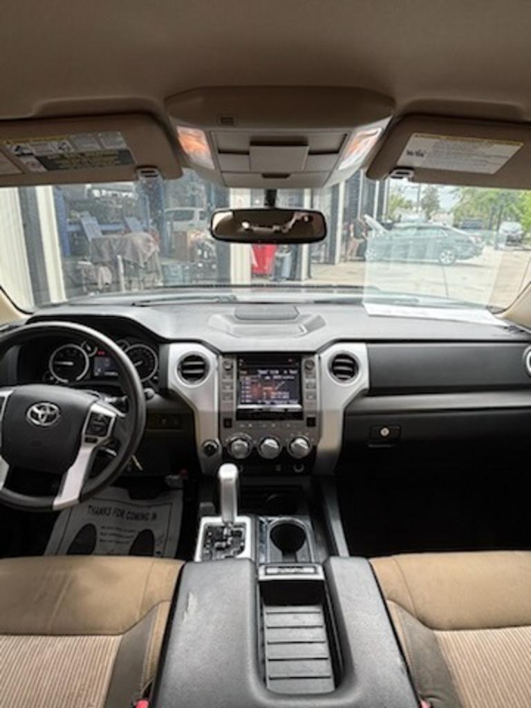 2014 Toyota Tundra SR5 - Photo 6