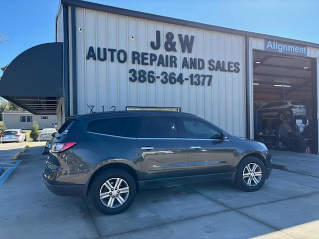 2015 Chevrolet Traverse 1LT FWD's photo