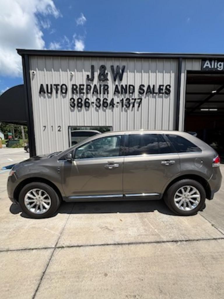 2012 Lincoln MKX FWD's photo